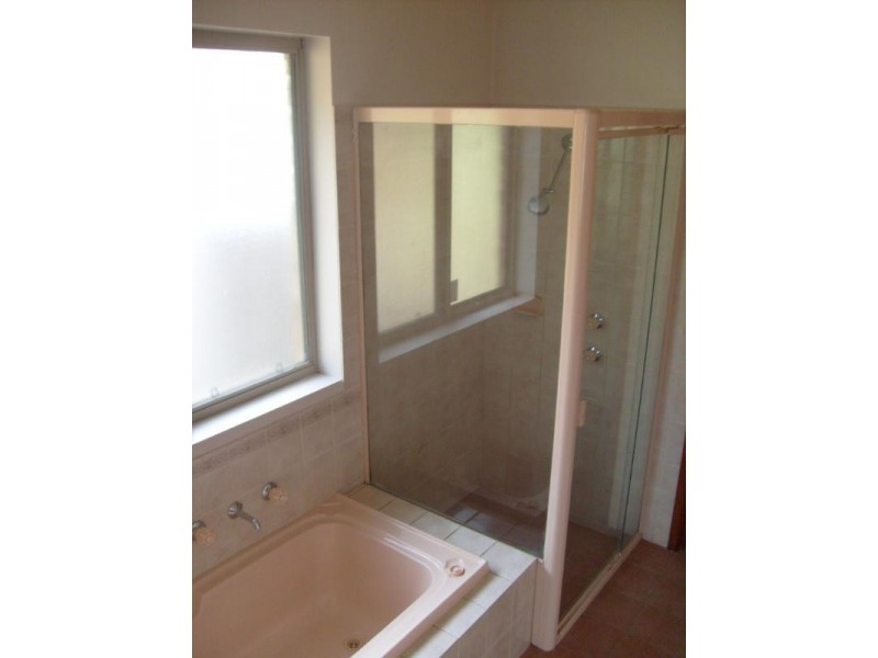 56 General Drive, Paralowie SA 5108