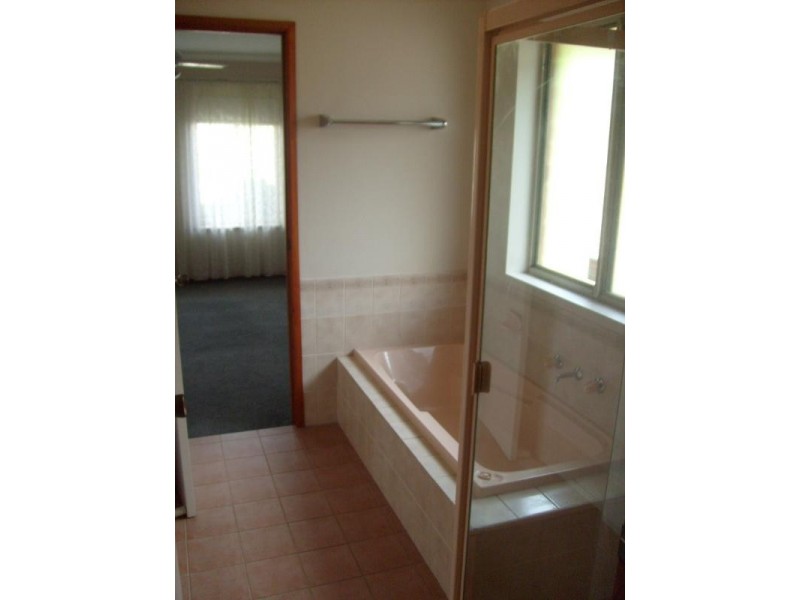 56 General Drive, Paralowie SA 5108