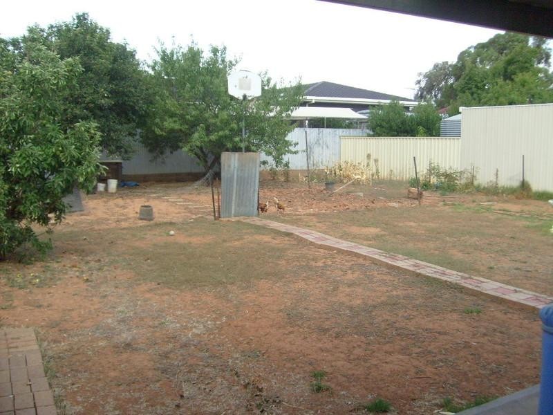 10 Limerick Street, Salisbury Downs SA 5108