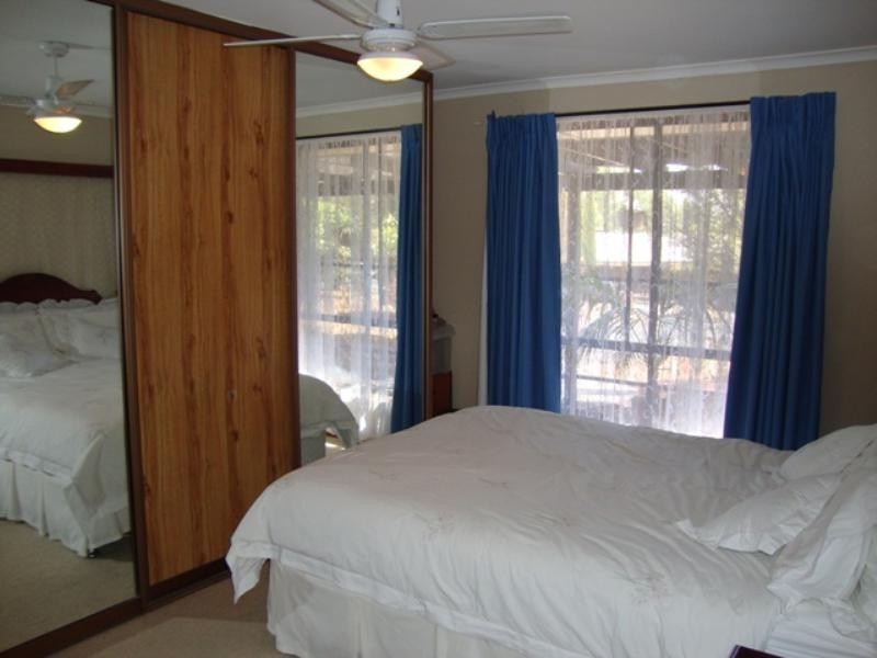 9 Peter Place, Hillbank SA 5112