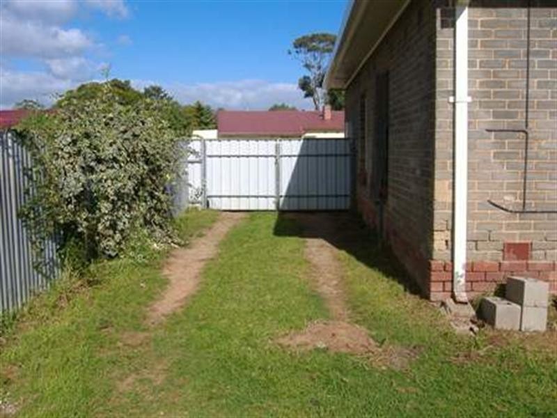 8 Griffiths Street, Elizabeth South SA 5112