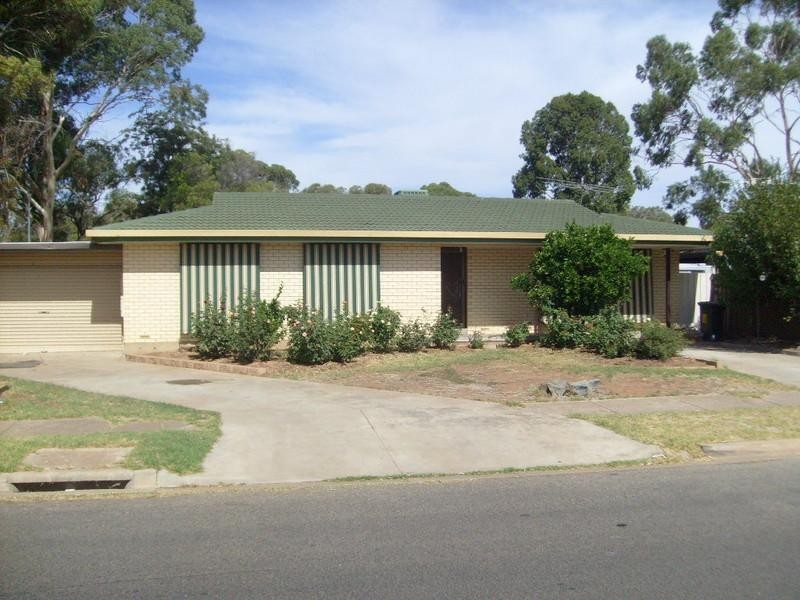 9 Miranda Road, Paralowie SA 5108
