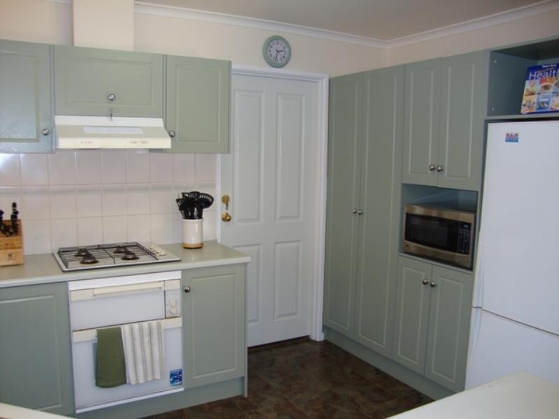 9 Holmeswood Court, Para Hills West SA 5096