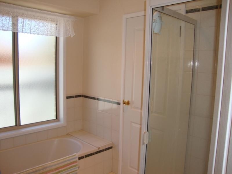 9 Holmeswood Court, Para Hills West SA 5096