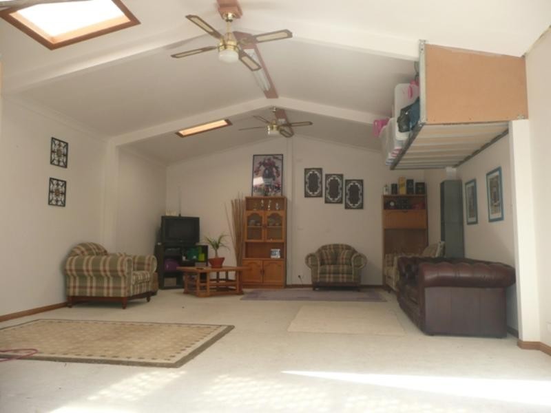 18 Panto Avenue, Paralowie SA 5108