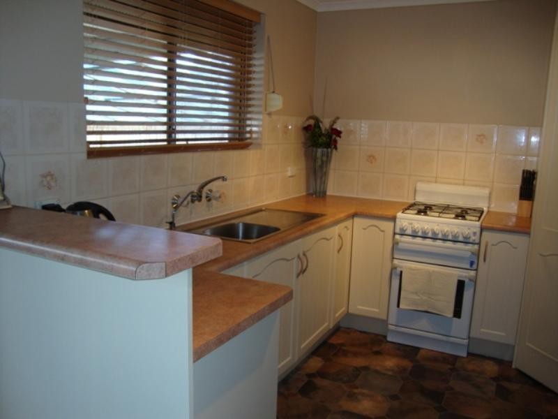 2 Fairbanks Drive, Paralowie SA 5108