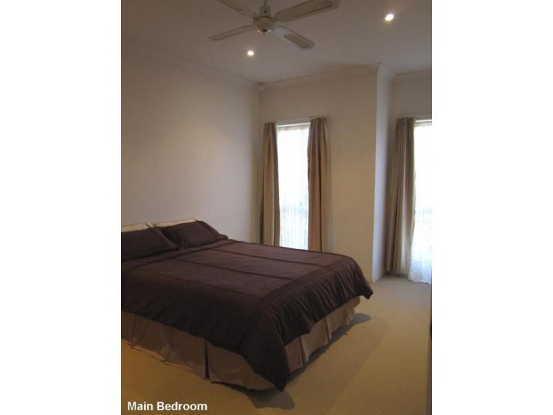 11 Barkuna Avenue, Mitchell Park SA 5043