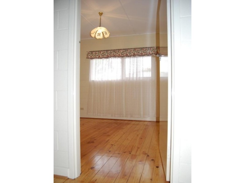 Unit 6  9-11 Simpson Street, Salisbury East SA 5109