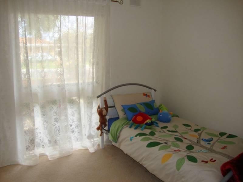 32 Hawke Crescent, Salisbury East SA 5109