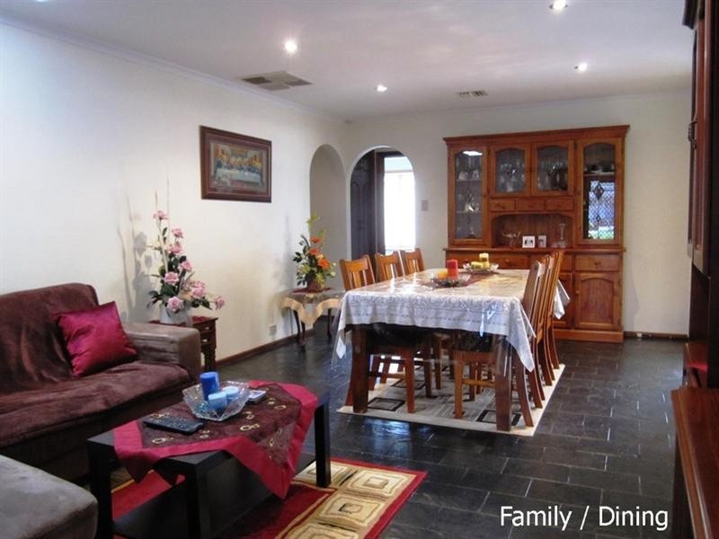 3 Olde Drive, Gulfview Heights SA 5096