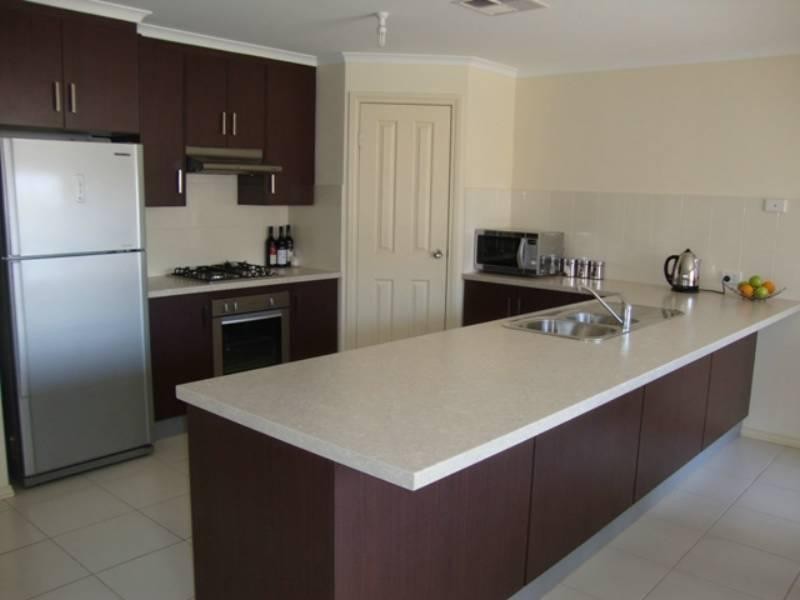 20 Rochester Drive, Salisbury Heights SA 5109