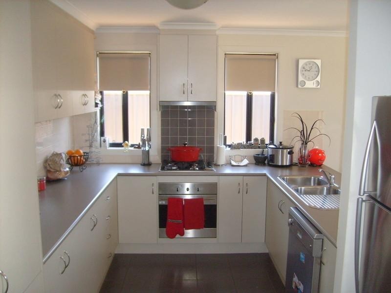 105 Lakeside Drive, Andrews Farm SA 5114