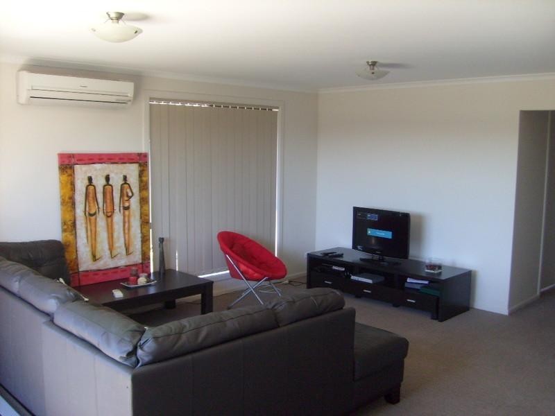 105 Lakeside Drive, Andrews Farm SA 5114