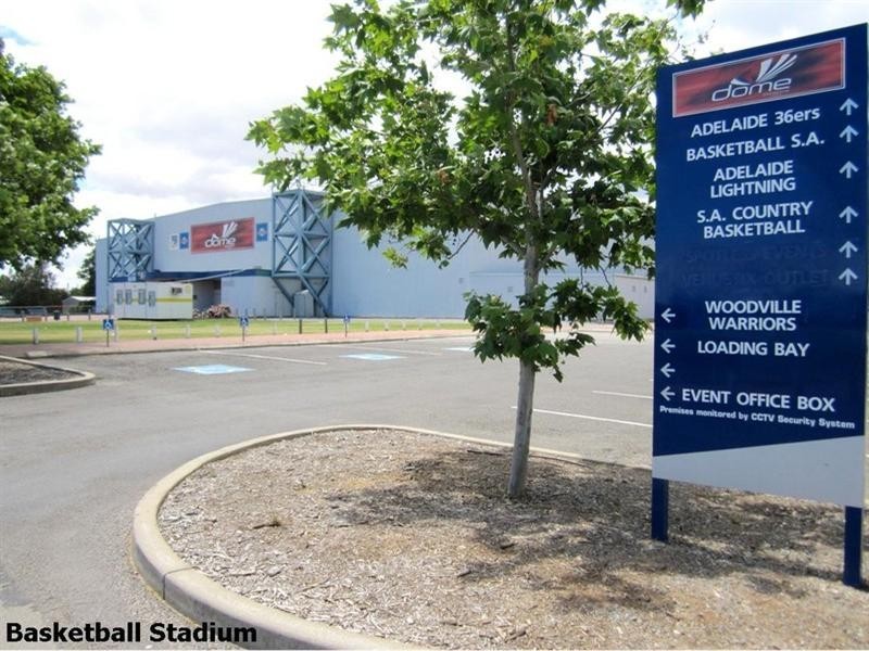 2 Richard Street, Findon SA 5023