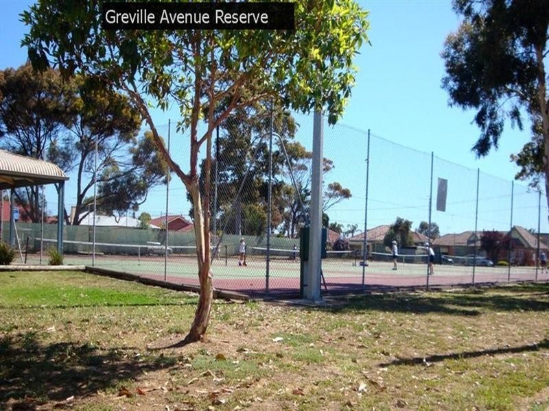 2 Richard Street, Findon SA 5023