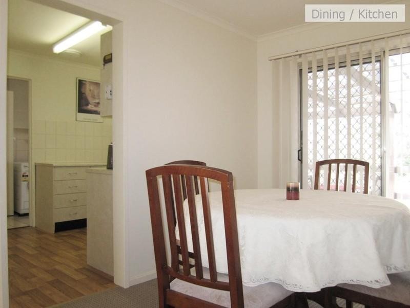 13 Sea View Road, Para Hills SA 5096