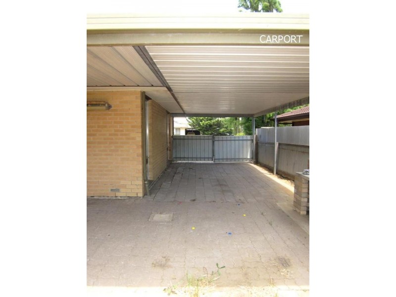 5 Phillip Avenue, Morphett Vale SA 5162