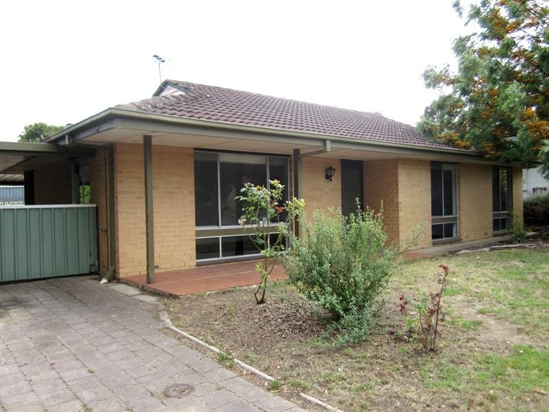 5 Phillip Avenue, Morphett Vale SA 5162