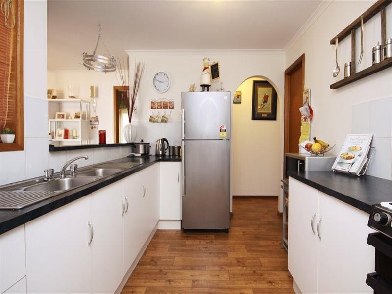 10 Rosa Court, Burton SA 5110