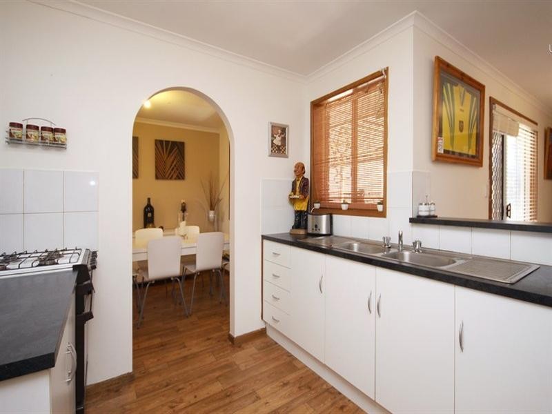 10 Rosa Court, Burton SA 5110