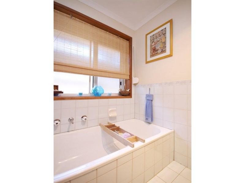 10 Rosa Court, Burton SA 5110