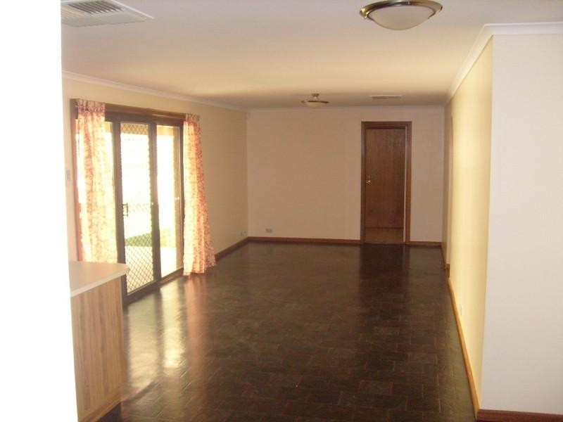 16 Empire Street, Salisbury Downs SA 5108