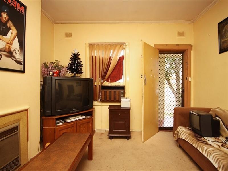 14 Worthington Road, Elizabeth East SA 5112