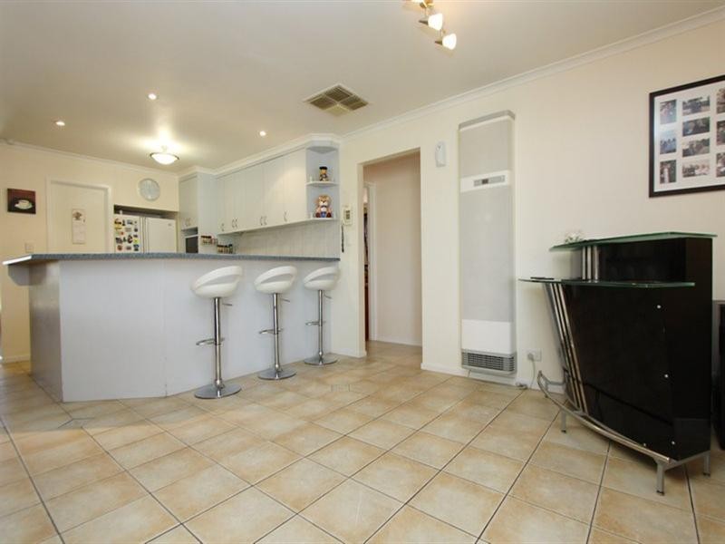 3 Ash Court, Paralowie SA 5108