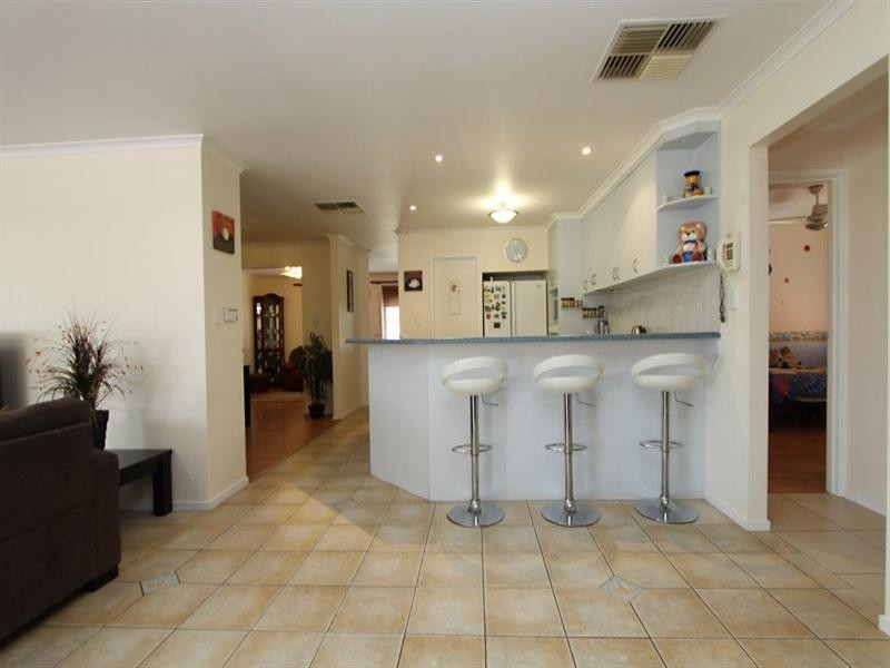 3 Ash Court, Paralowie SA 5108