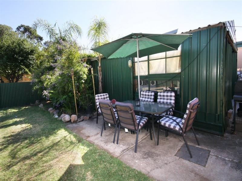 17 Magor Crescent, Salisbury SA 5108