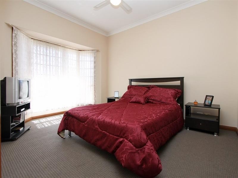 9 Schirripa Court, Salisbury Downs SA 5108