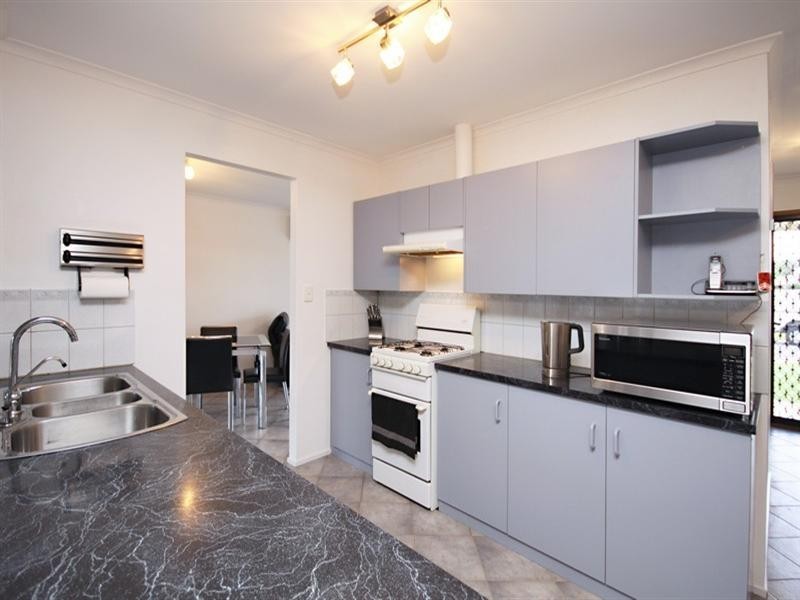 7 Dale Drive, Paralowie SA 5108