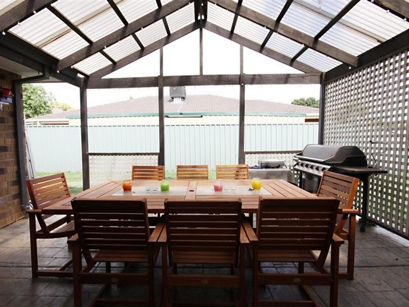 10 Chestnut Grove, Hillbank SA 5112