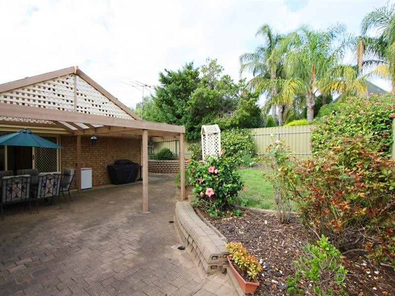 64 Highfield Drive, Hillbank SA 5112