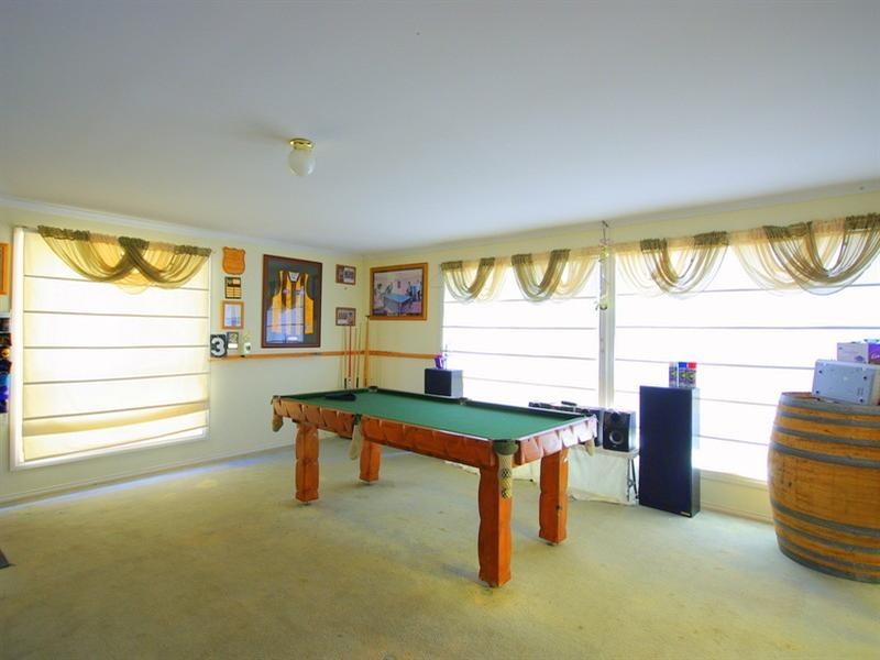 4 Canterbury Place, Burton SA 5110