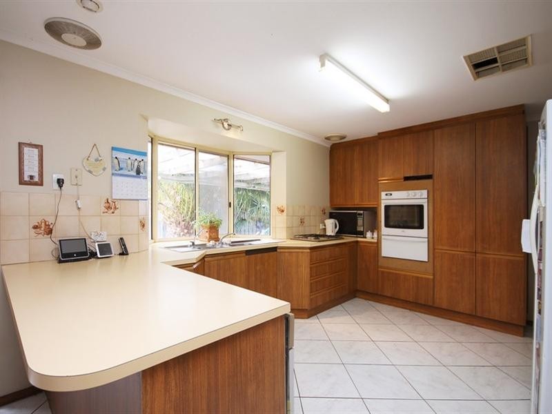 5 Dyson Court, Paralowie SA 5108