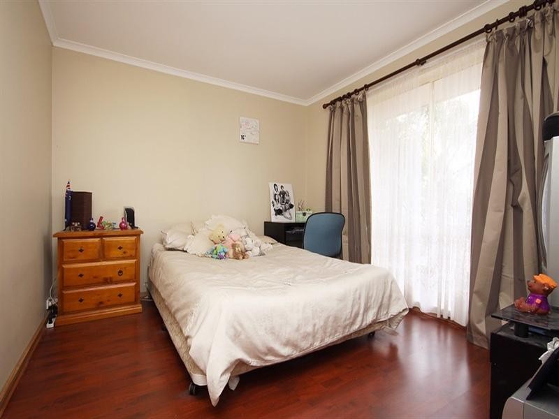 5 Dyson Court, Paralowie SA 5108