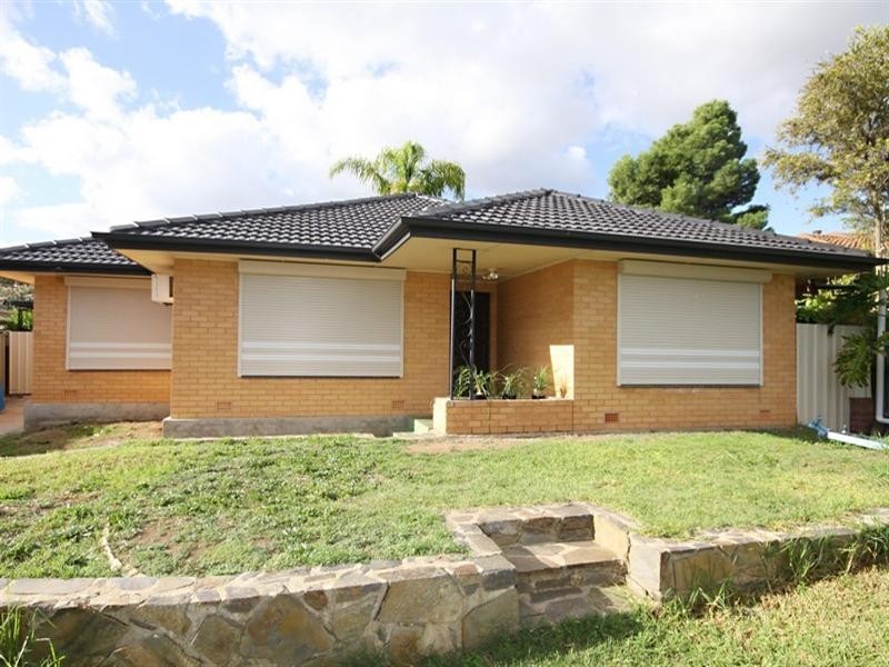 22 Milne Road, Para Hills SA 5096
