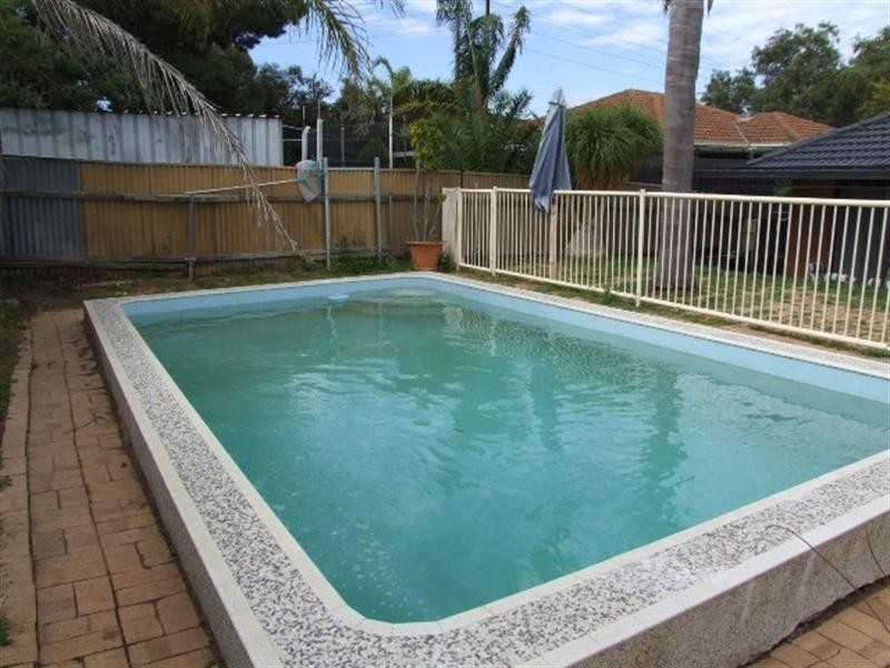 22 Milne Road, Para Hills SA 5096