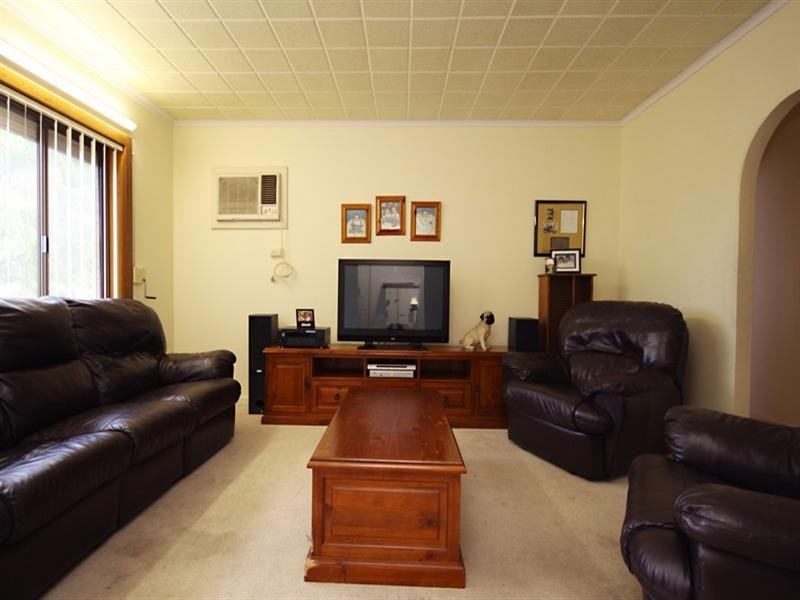 22 Milne Road, Para Hills SA 5096