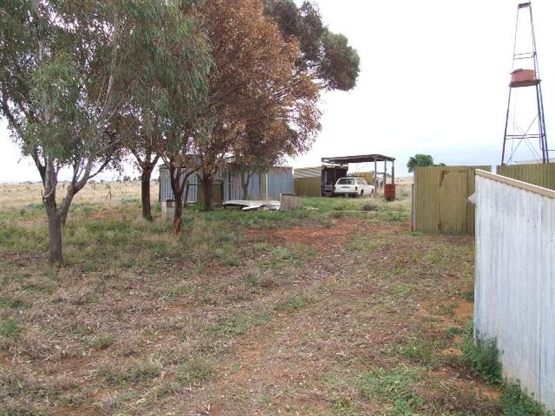 957 Balaklava Road, Bowmans SA 5550