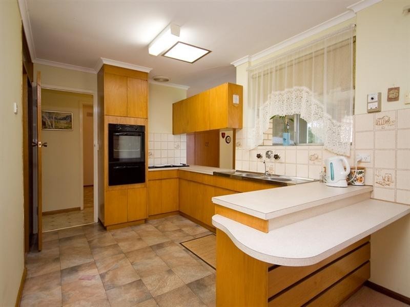 35 Buckingham Drive, Salisbury East SA 5109