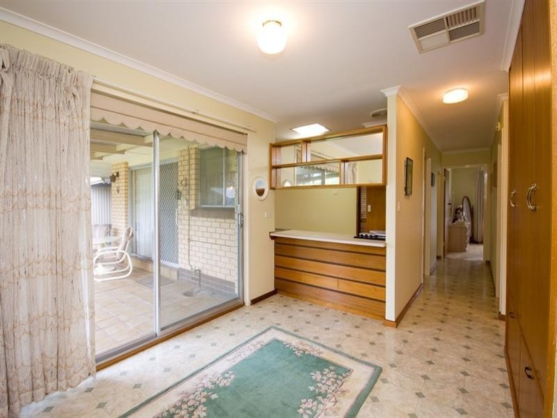 35 Buckingham Drive, Salisbury East SA 5109