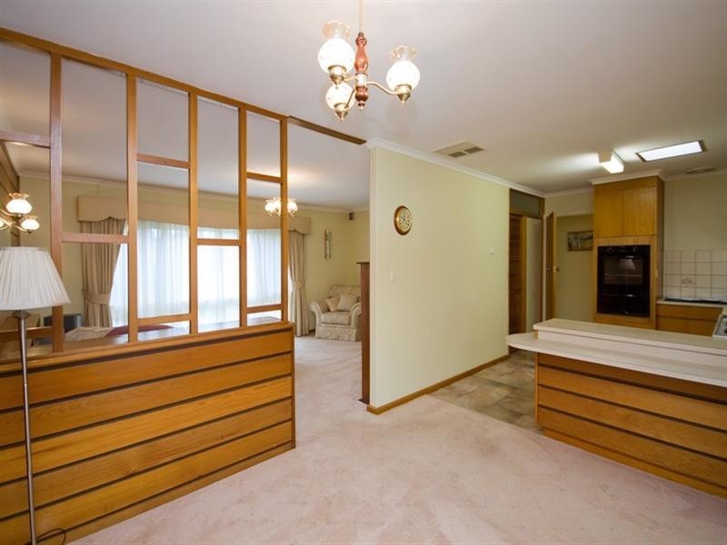 35 Buckingham Drive, Salisbury East SA 5109