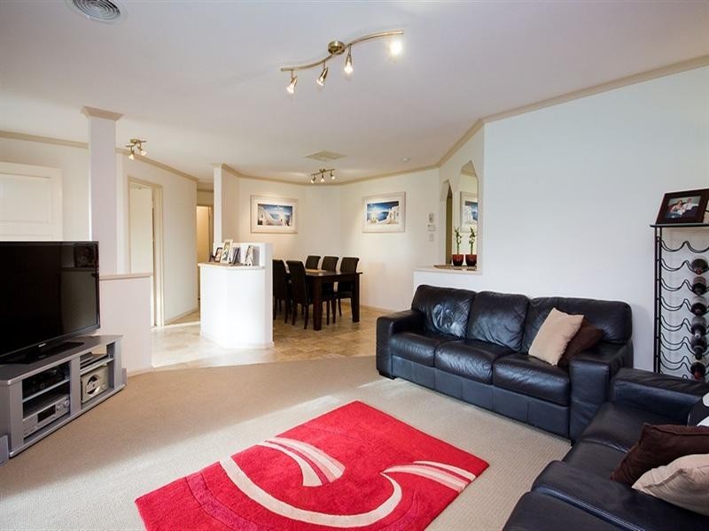 5 Petersens Parade, Salisbury Downs SA 5108