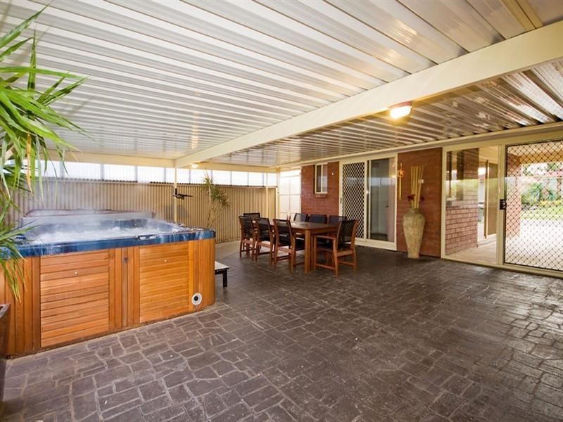 5 Petersens Parade, Salisbury Downs SA 5108