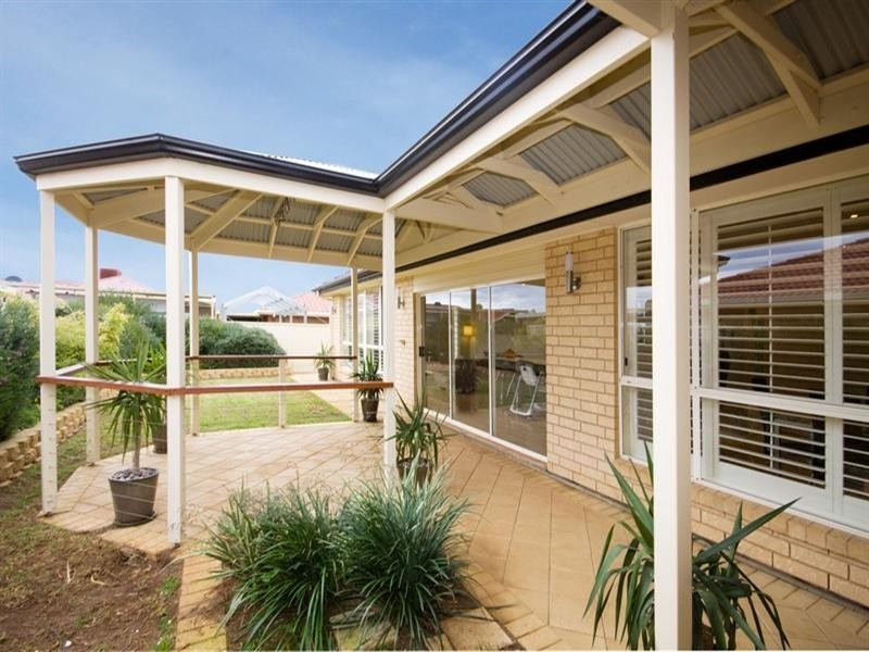 5 Bluegum Drive, Paralowie SA 5108