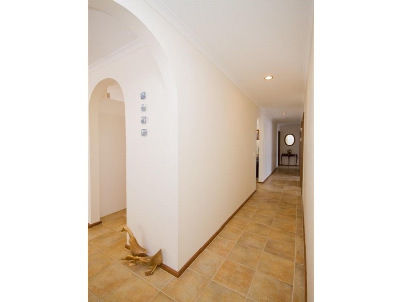 20 StJust Court, Golden Grove SA 5125