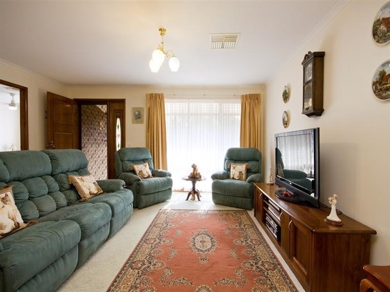 20 StJust Court, Golden Grove SA 5125