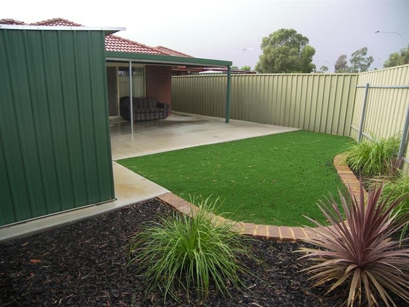 2/1 Goddard Drive, Salisbury Park SA 5109